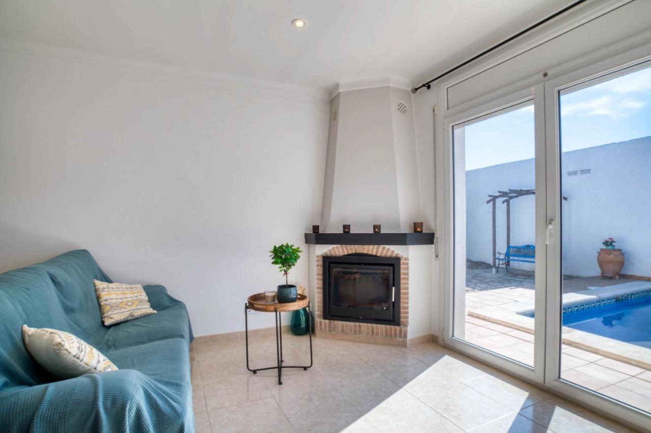 Villa La Bellesa à L' Escala Extérieur photo