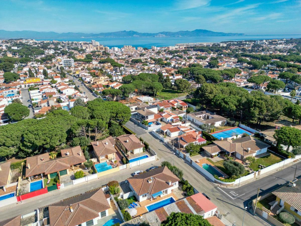 Villa La Bellesa à L' Escala Extérieur photo