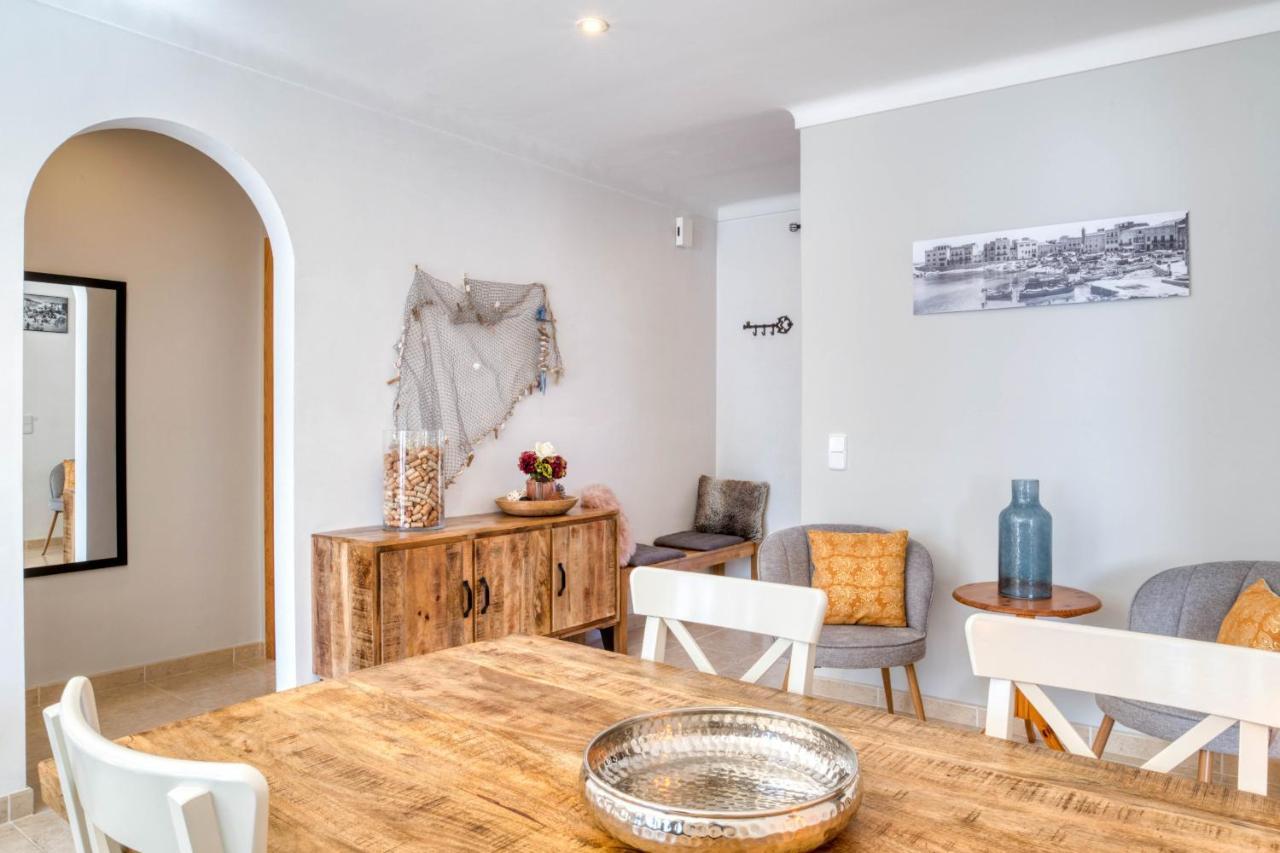 Villa La Bellesa à L' Escala Extérieur photo